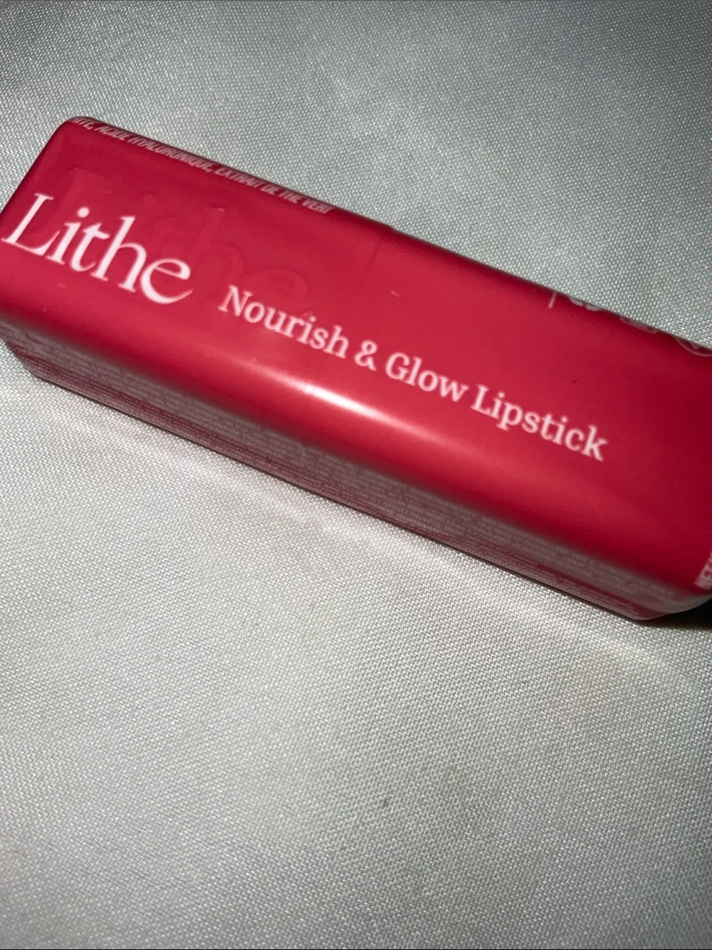 Lithe Beauty Nourish & Glow Lipstick in Peony